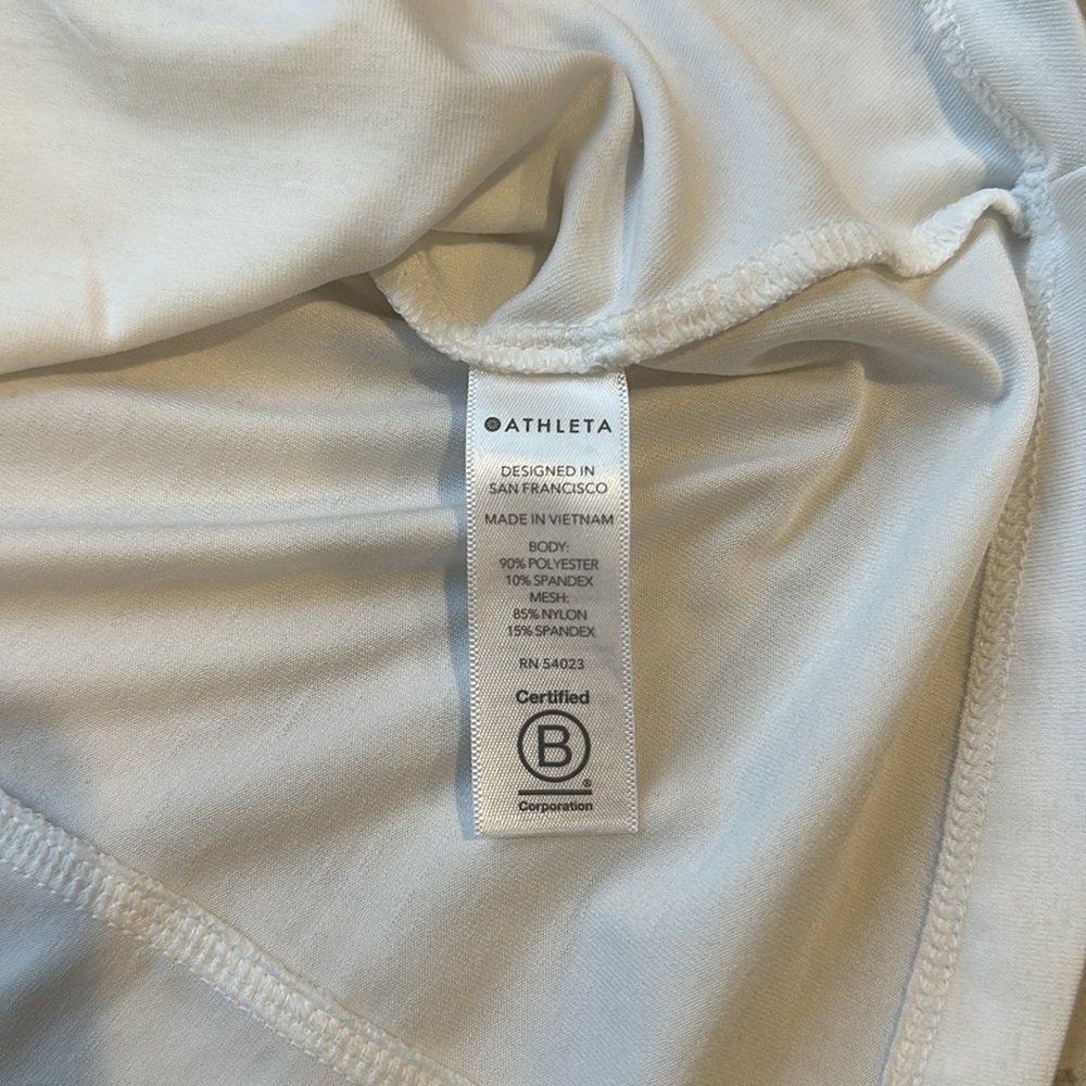 Athleta - Women's Crosscurrent UPF Jacket - Picture 7 of 11